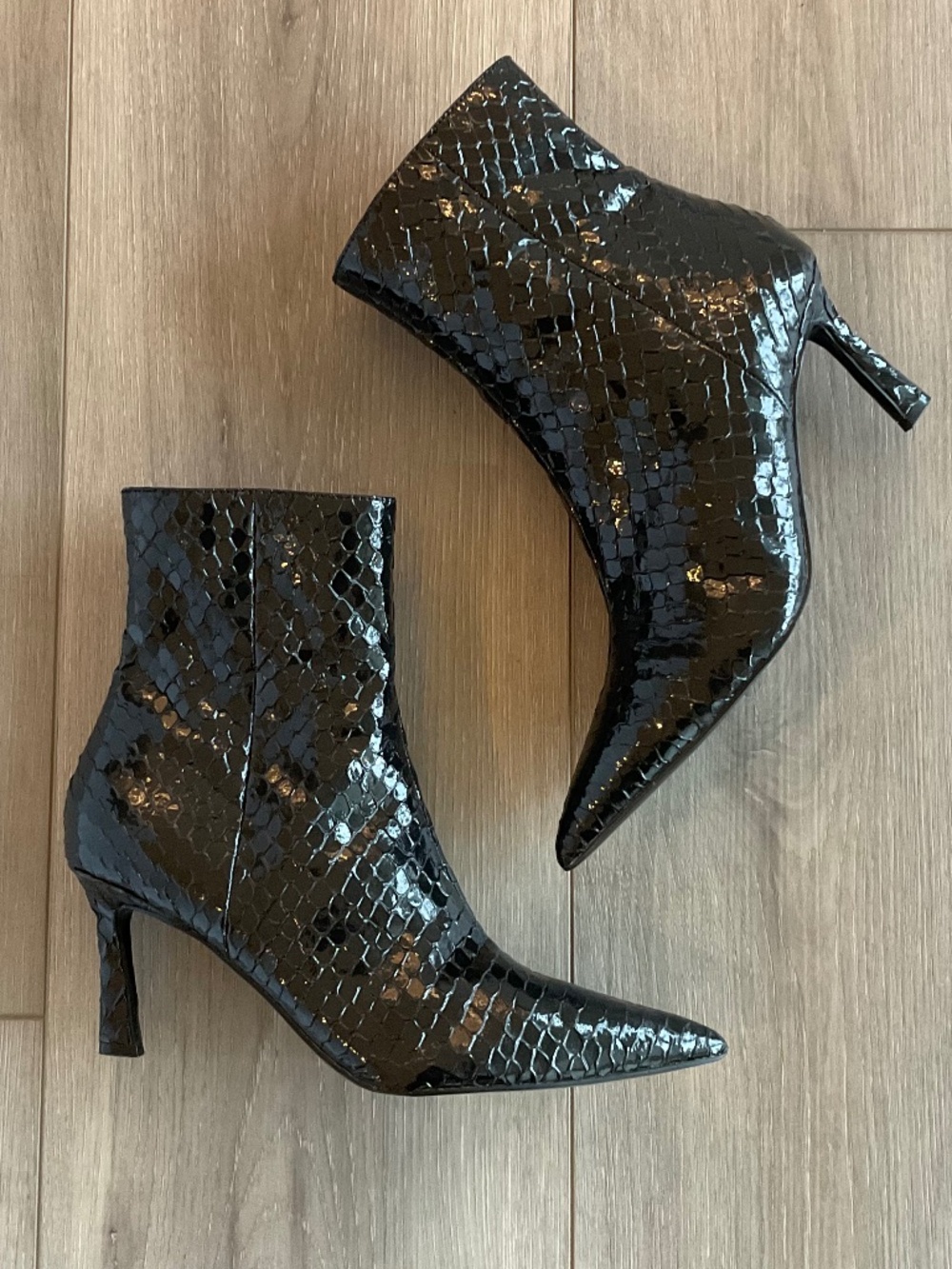 STEVE MADDEN Leena Pointed Toe Snake Print Bootie in Black Size 10